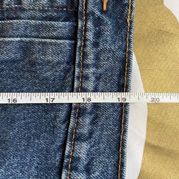 Cropped Medium Wash Jean Jacket - Picture 10 of 16